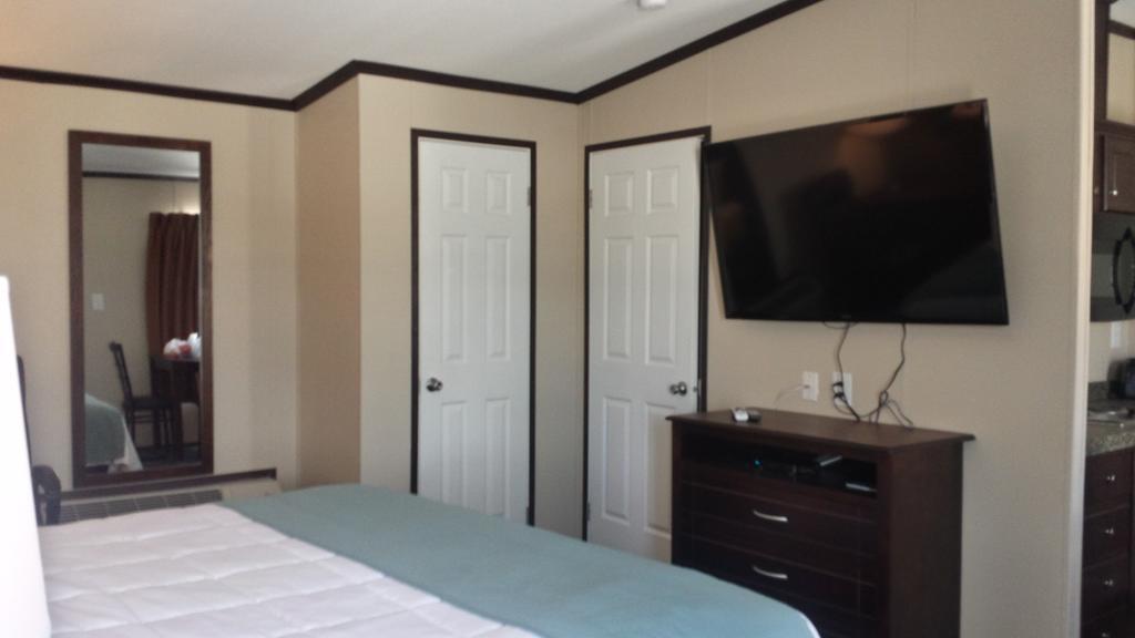 Instalodge Hotel And Suites Karnes City מראה חיצוני תמונה