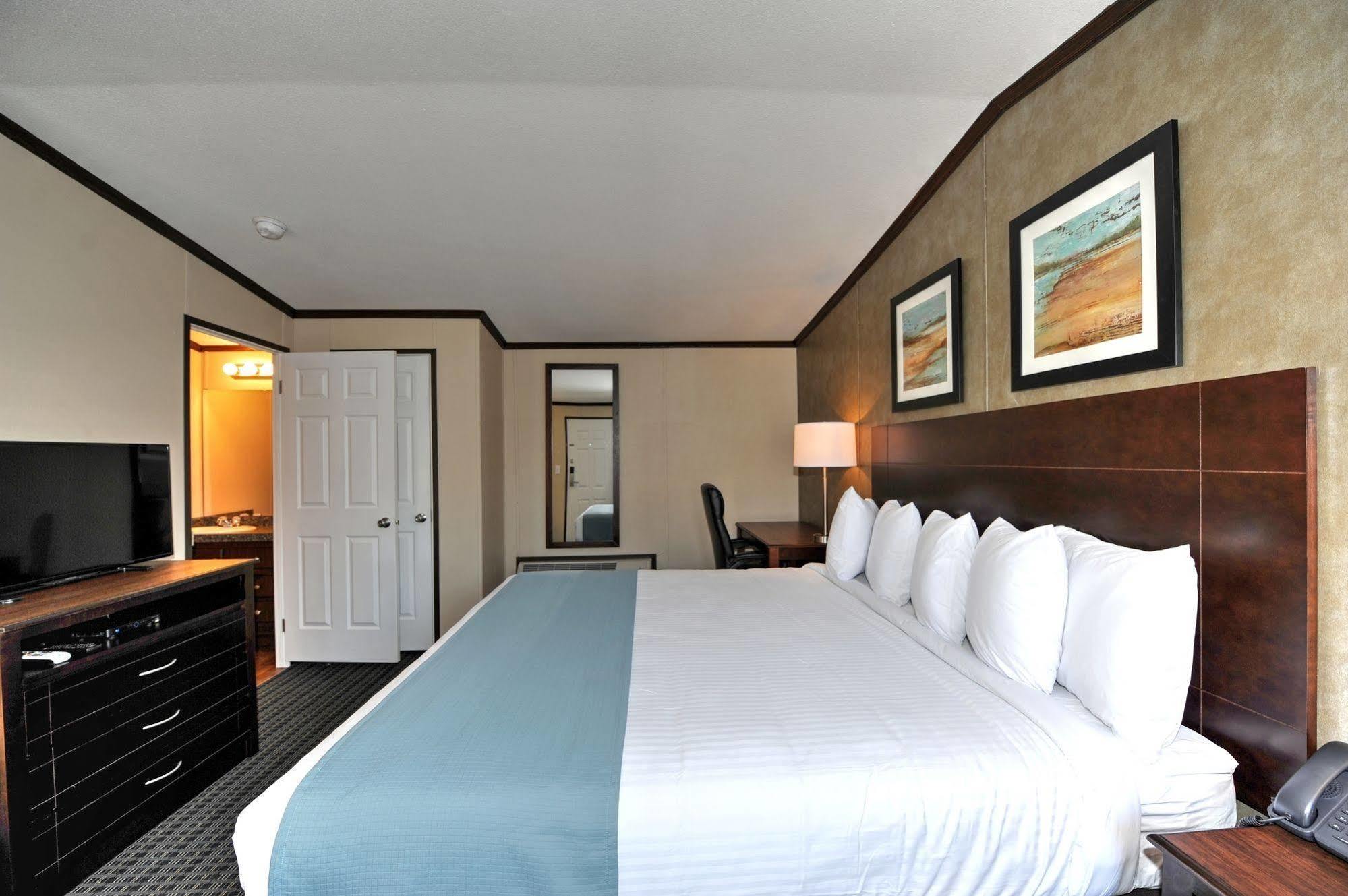 Instalodge Hotel And Suites Karnes City מראה חיצוני תמונה